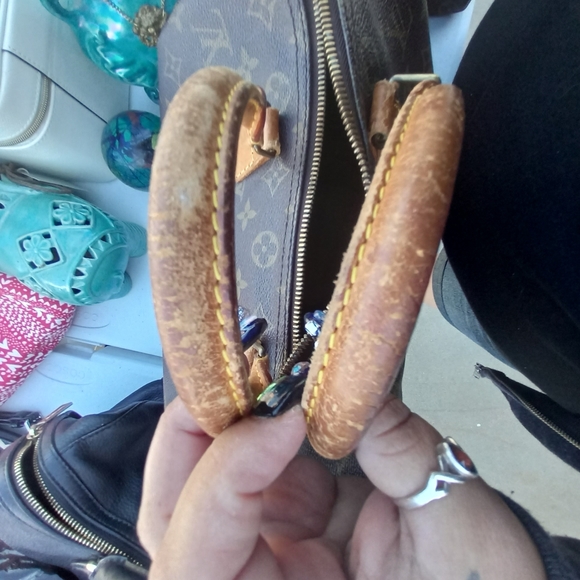 Authentic lv speedy 30 monogram - Picture 5 of 5